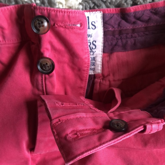 Jack Wills pink shorts, size 30. Slight stain on back(see pic). - Picture 4 of 5